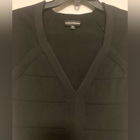 Express Design Studio Women’s Size Medium Dress - Picture 2 of 7